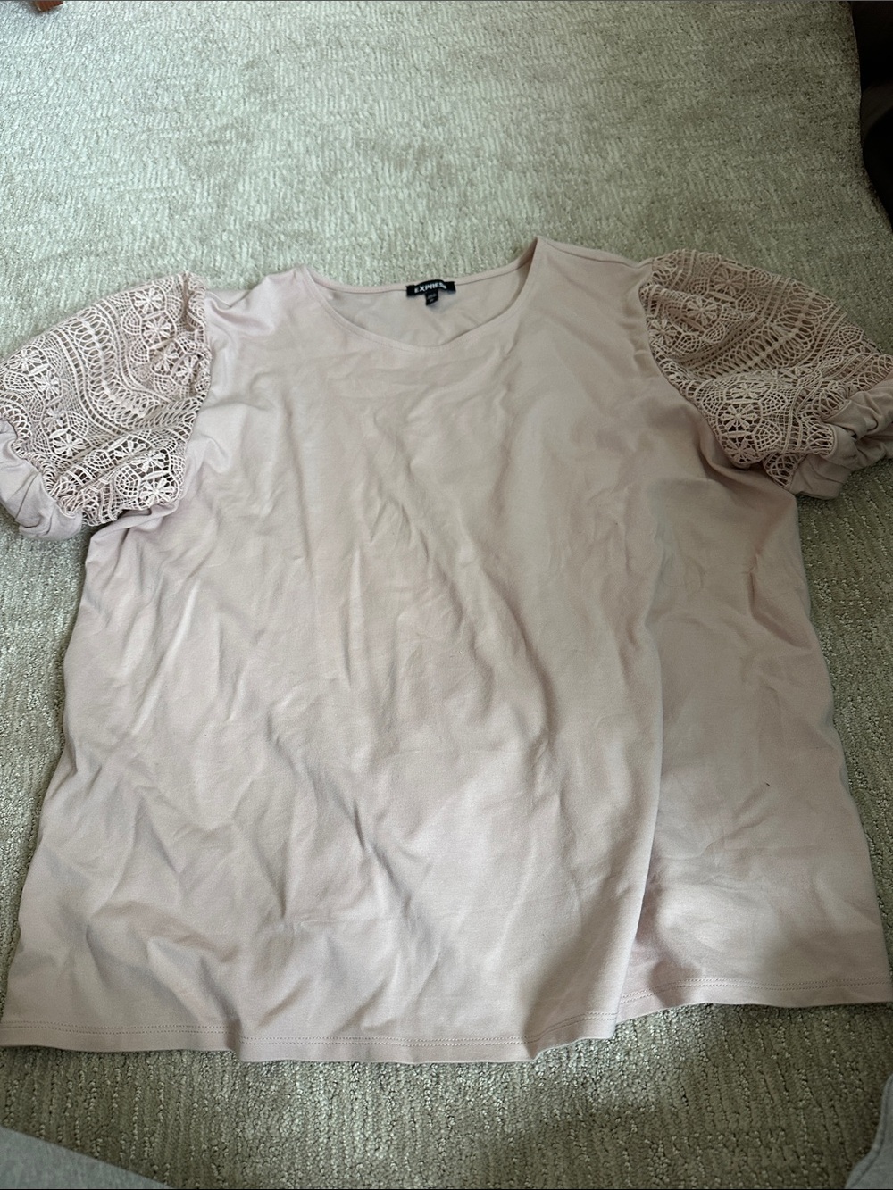 Express Women's Blush Crochet Puff Sleeve Tee